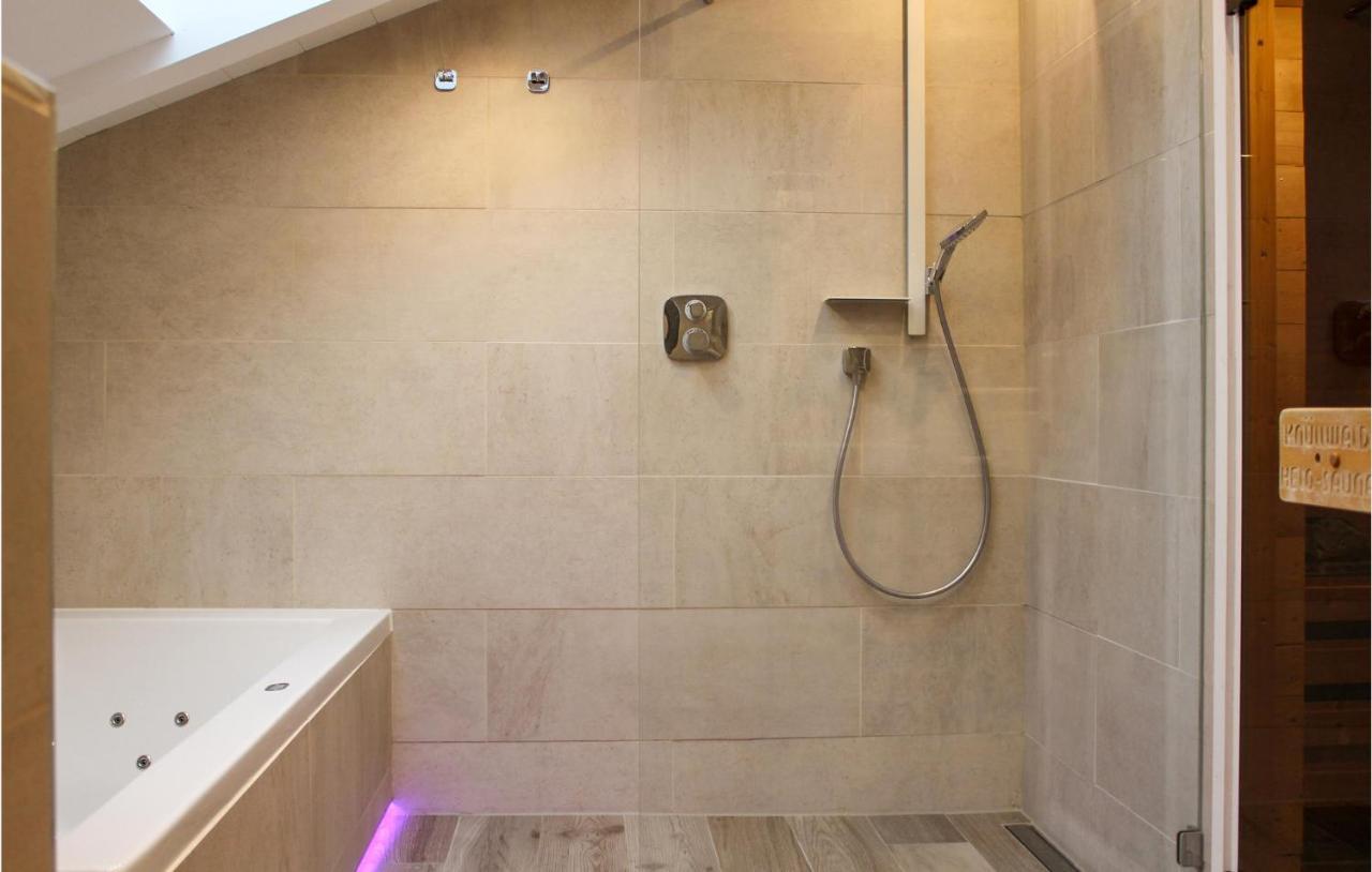 Pet Friendly Home In Haren With Sauna ダンケルン エクステリア 写真